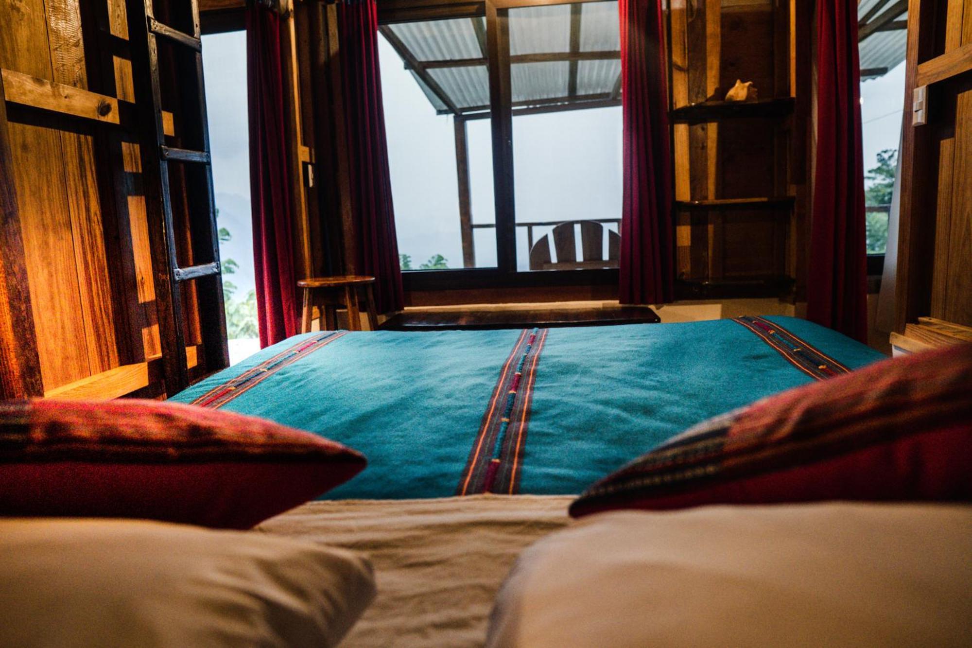 Bed & Breakfast Mountain Nest Lanquin